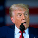 Trump dice que no busca tercer mandato presidencial sino cumplir “cuatro grandes años”